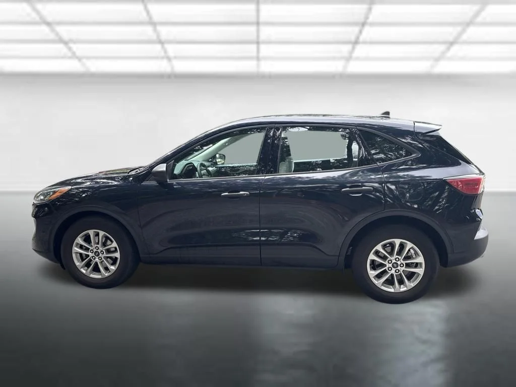 Used 2021 Blue Ford S image 2