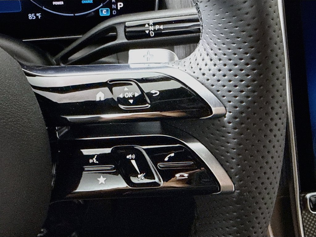 2026 Mercedes-Benz GLC Base - Photo 13