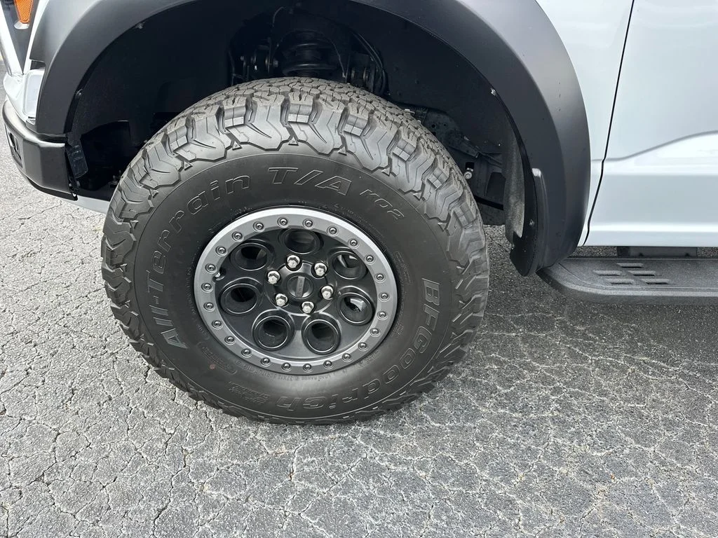 Used 2025 White Ford Raptor image 11