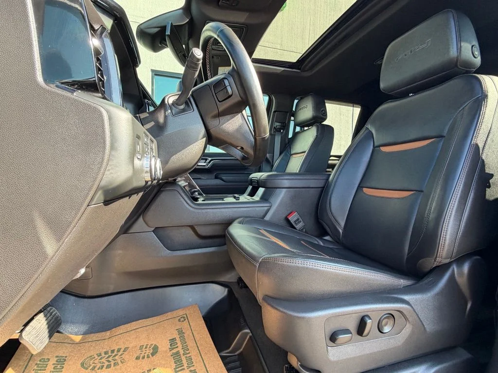 Used 2025 Gray GMC AT4 image 10