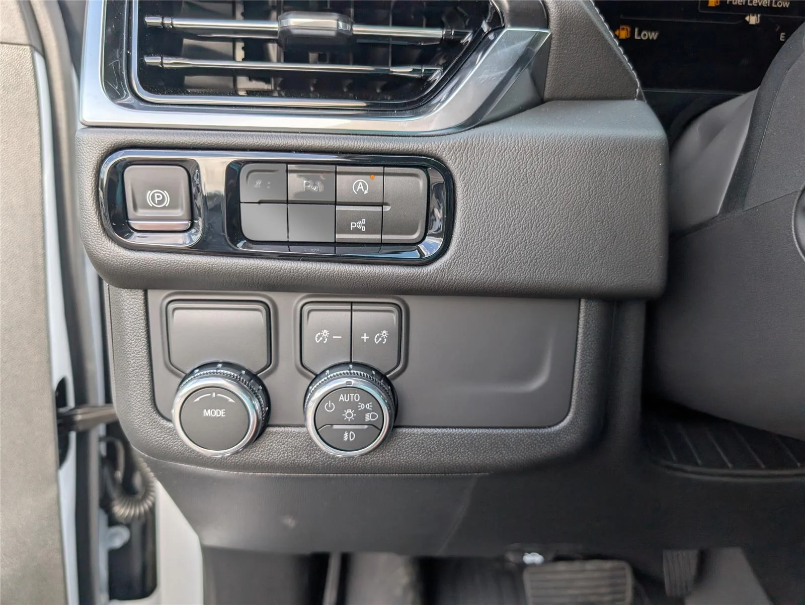 New 2026 Glacier White Tricoat GMC Denali image 16