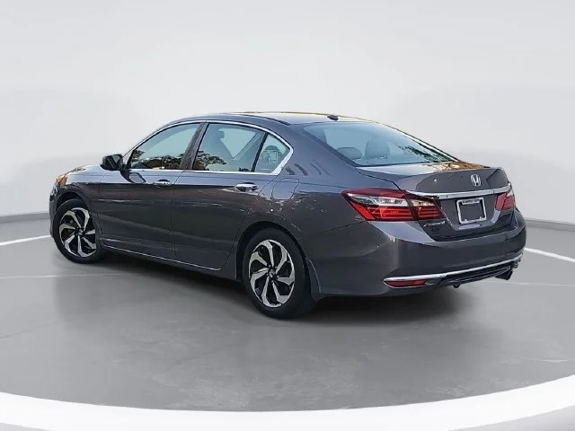 Used 2017 Gray Honda EX-L image 5