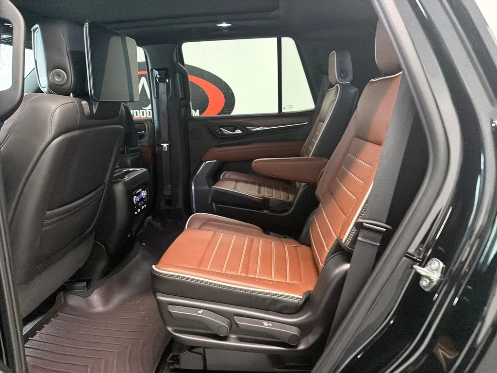 Used 2024 Black GMC Denali Ultimate image 13
