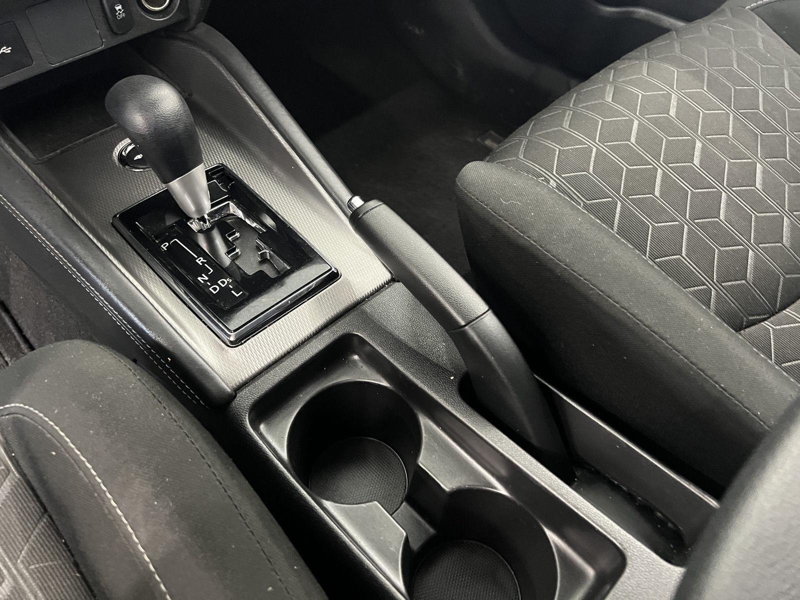 2025 Mitsubishi Outlander Sport ES - Photo 22