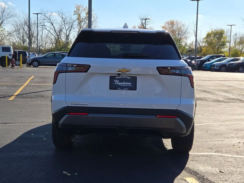 2026 Chevrolet Equinox LT - Photo 13