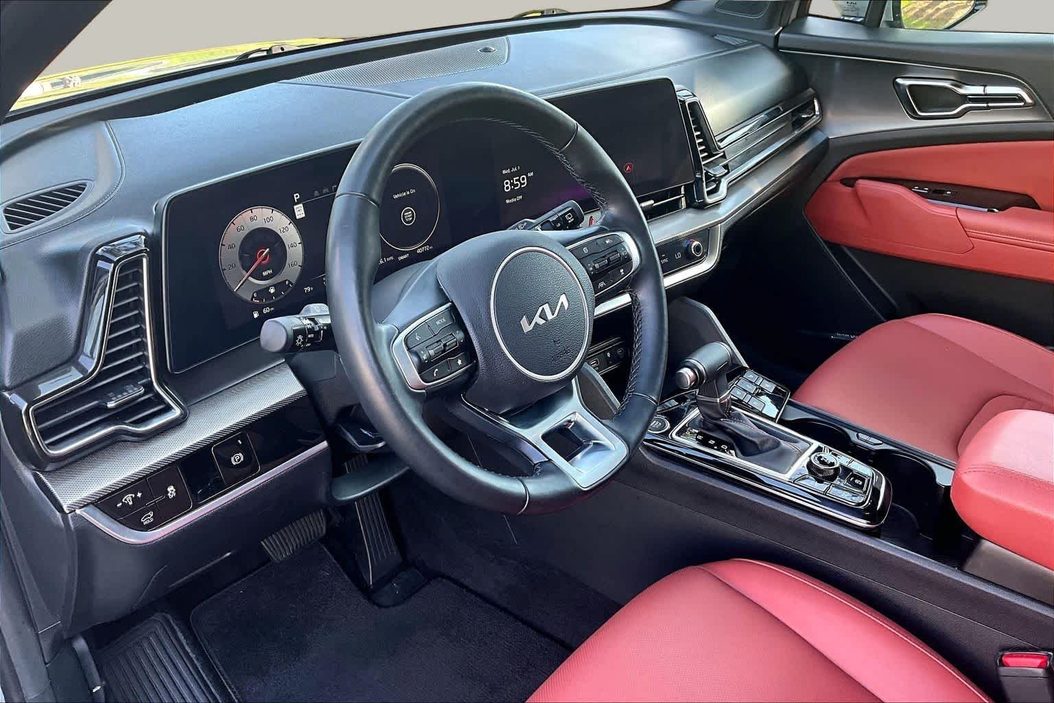 Used 2024 Wolf Gray Kia SX-Prestige image 18