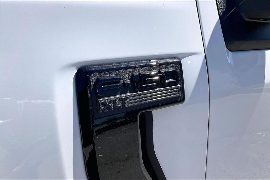 New 2026 Ford F-150 XLT 4D SuperCrew