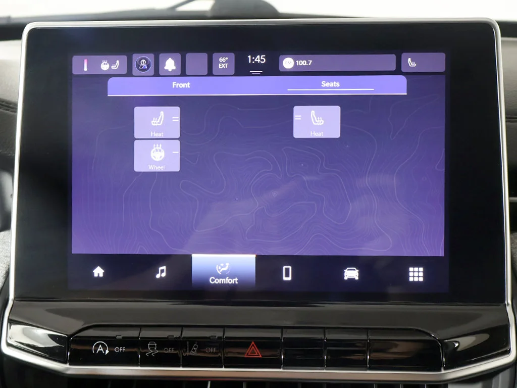 Used 2022 Black Jeep Latitude Lux image 42