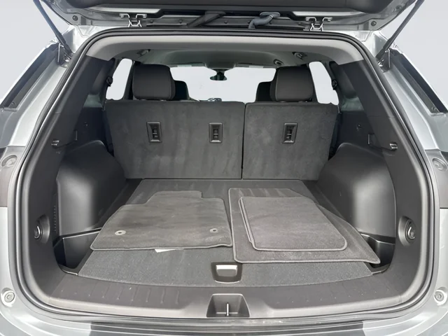 Used 2024 Gray Chevrolet LT image 22