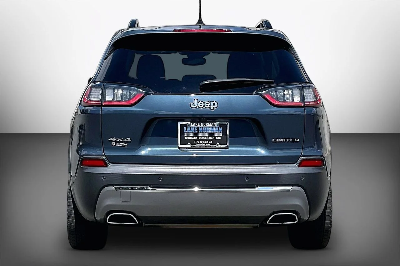 Certified Used 2022 Blue Jeep Limited image 7