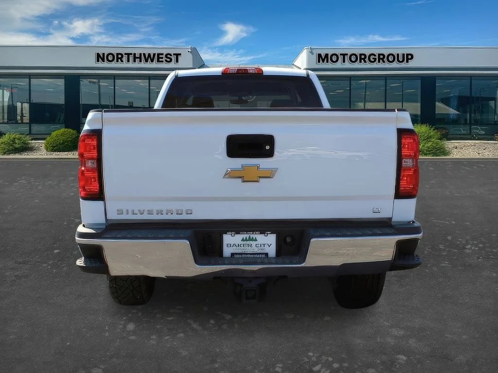 2017 Chevrolet Silverado 2500HD LT - Photo 6