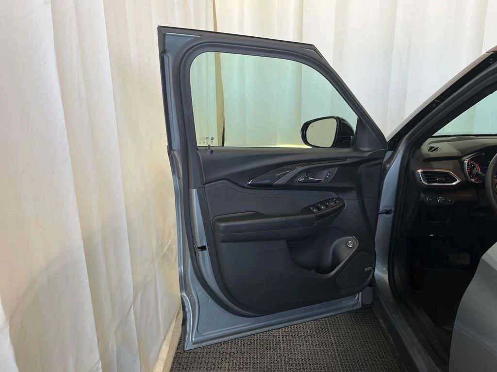 Used 2023 Gray Chevrolet RS image 18