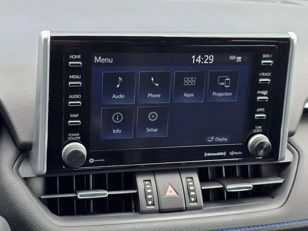 2021 Toyota RAV4 XSE - Photo 15