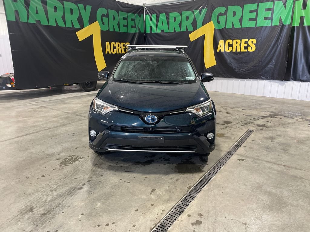 Used 2018 Toyota RAV4 Limited with VIN JTMDJREV3JD193794 for sale in White Hall, WV