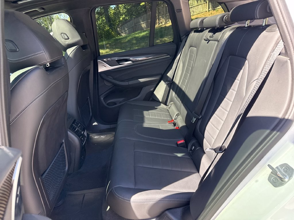 Used 2021 White BMW M40i image 28