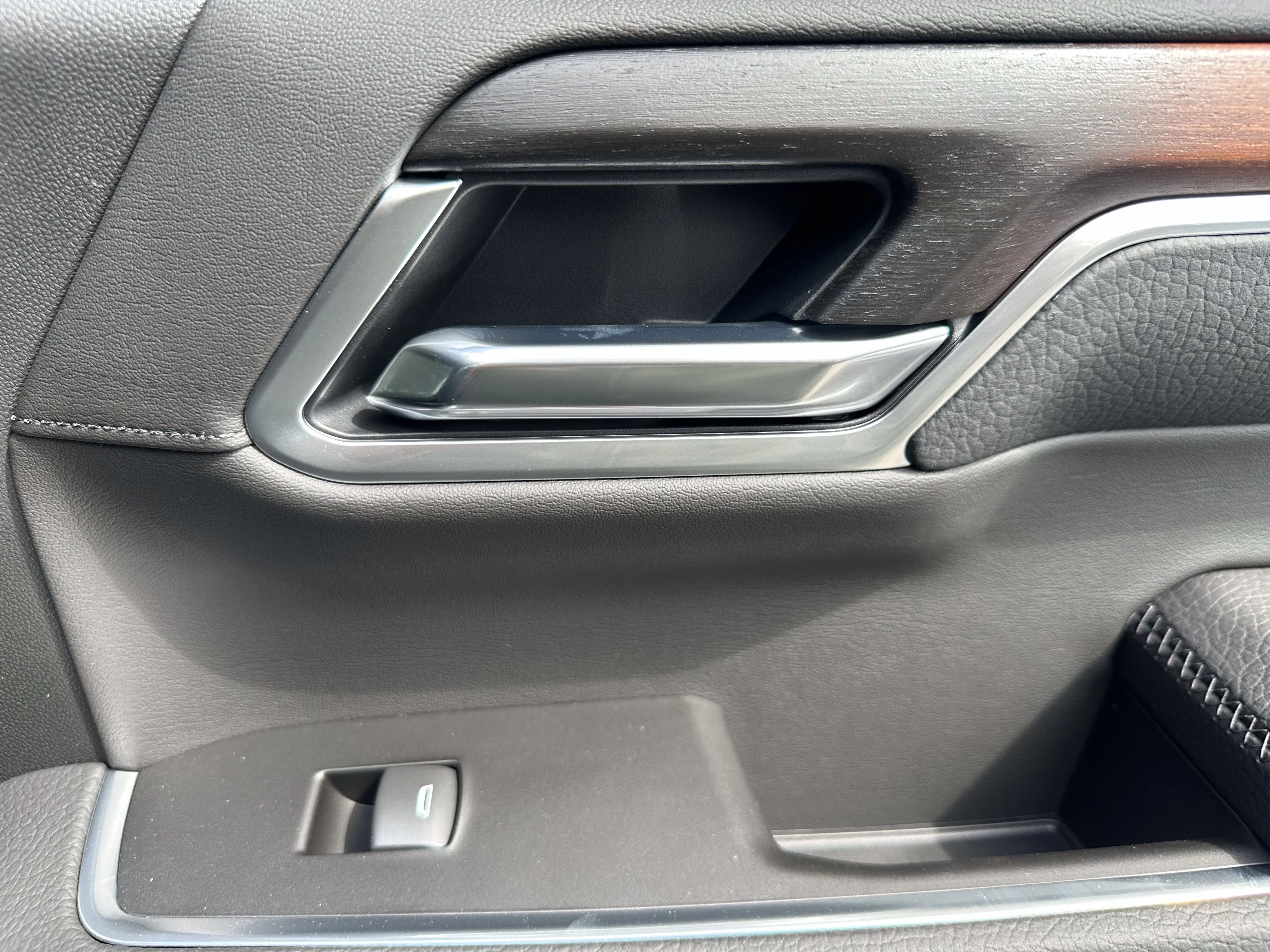 New 2026 Glacier White Tricoat GMC Denali image 22