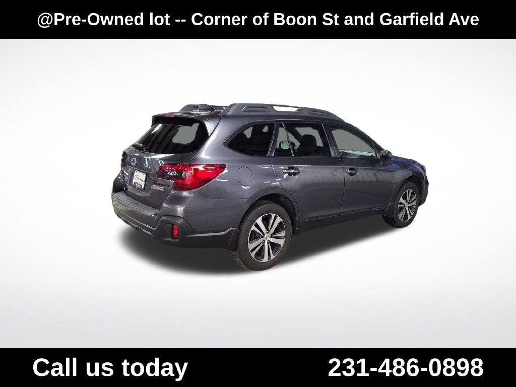 Used 2018 Gray Subaru 2.5i image 5