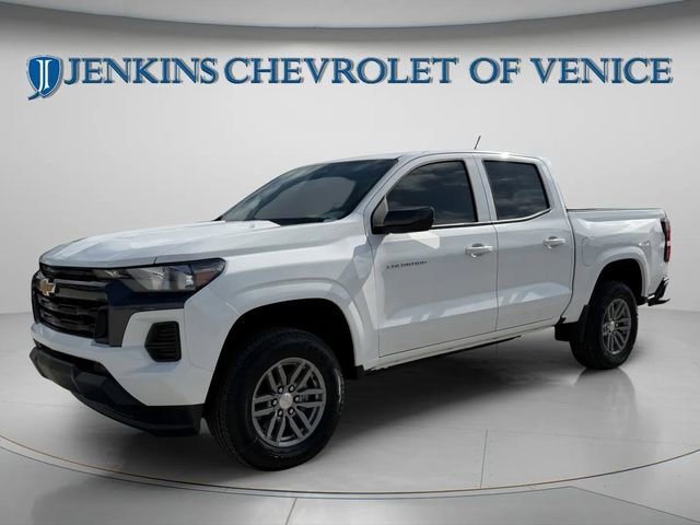 2025 Chevrolet Colorado LT - Photo 14