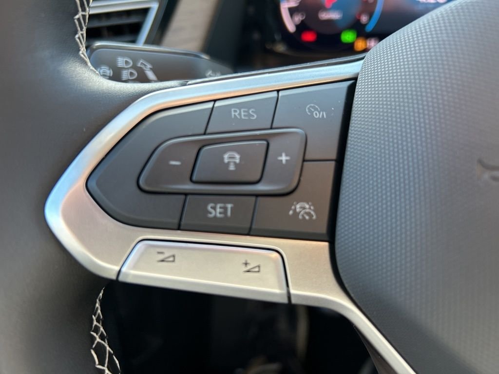2026 Volkswagen Atlas SE w/Tech - Photo 21