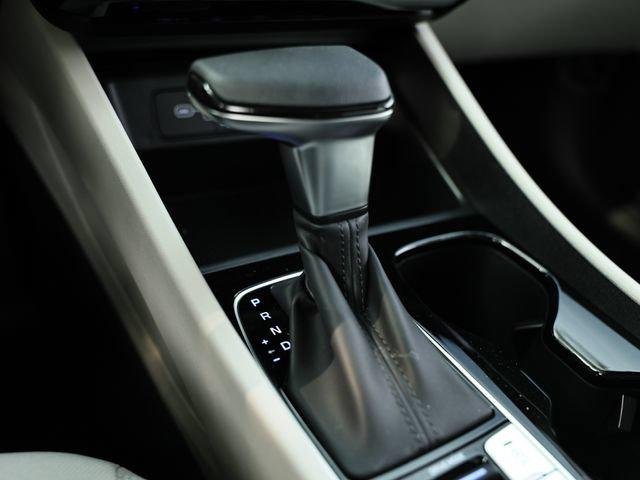 New 2026 White Pearl Hyundai SEL image 15
