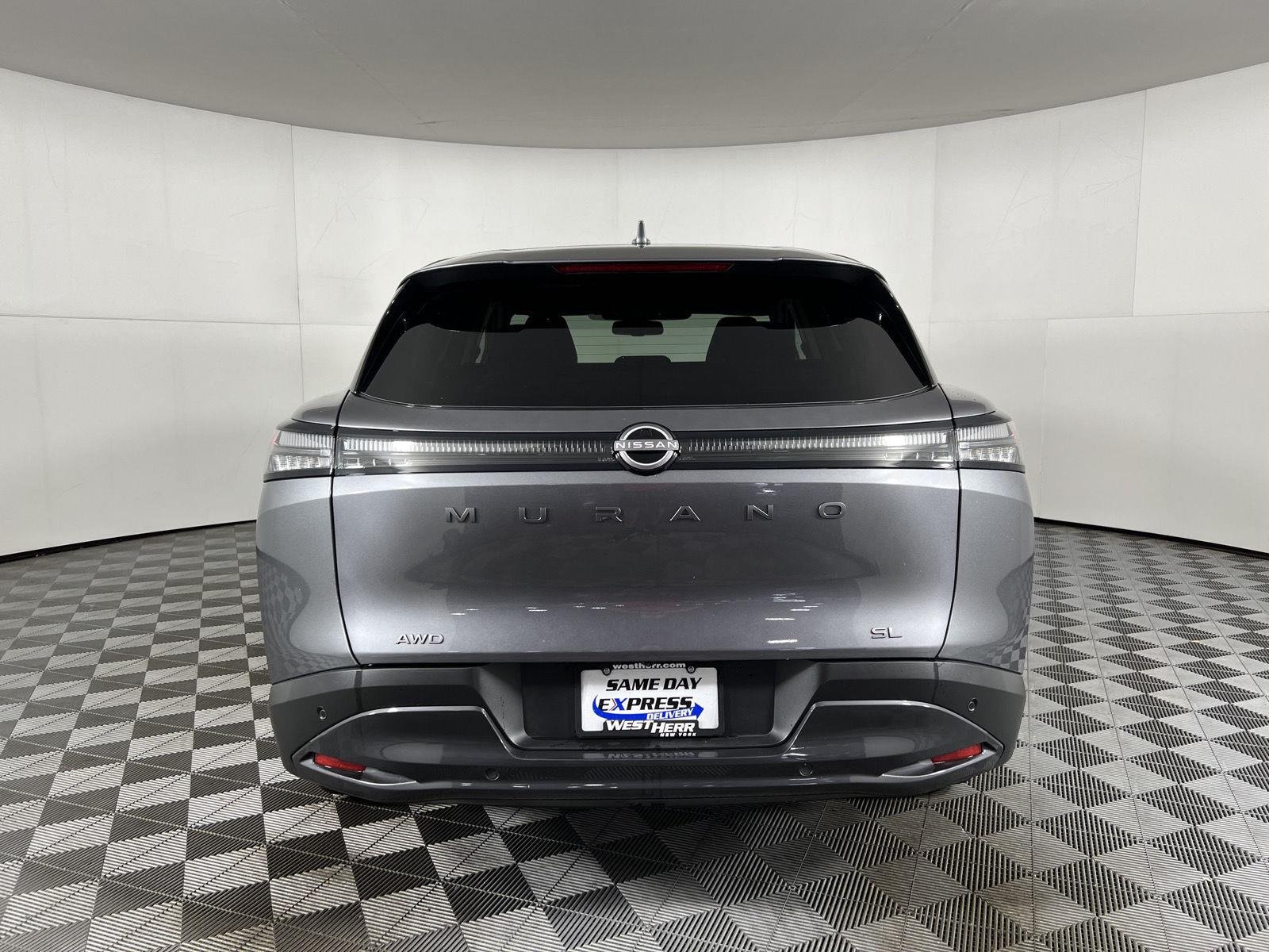 Certified Used 2025 Gun Metallic Nissan SL image 8