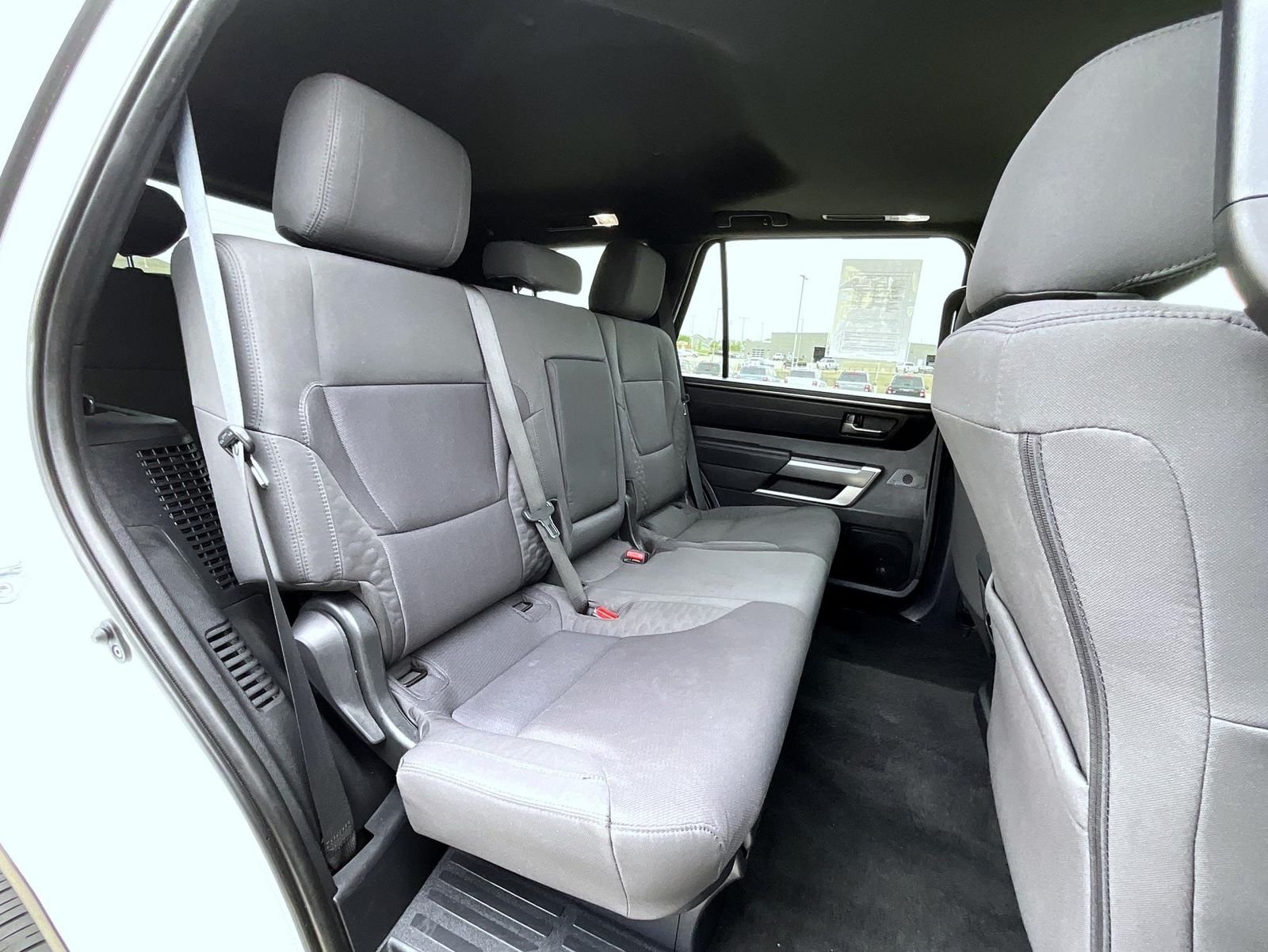 Used 2025 White Toyota SR5 image 19
