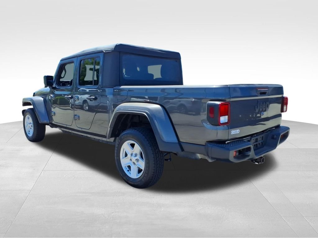 Used 2021 Crystal Metallic Jeep Sport image 24