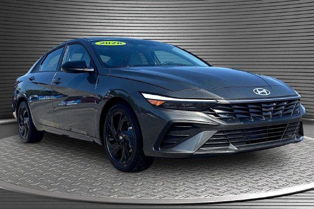 New 2026 Gray Hyundai SEL Sport Plus image 2