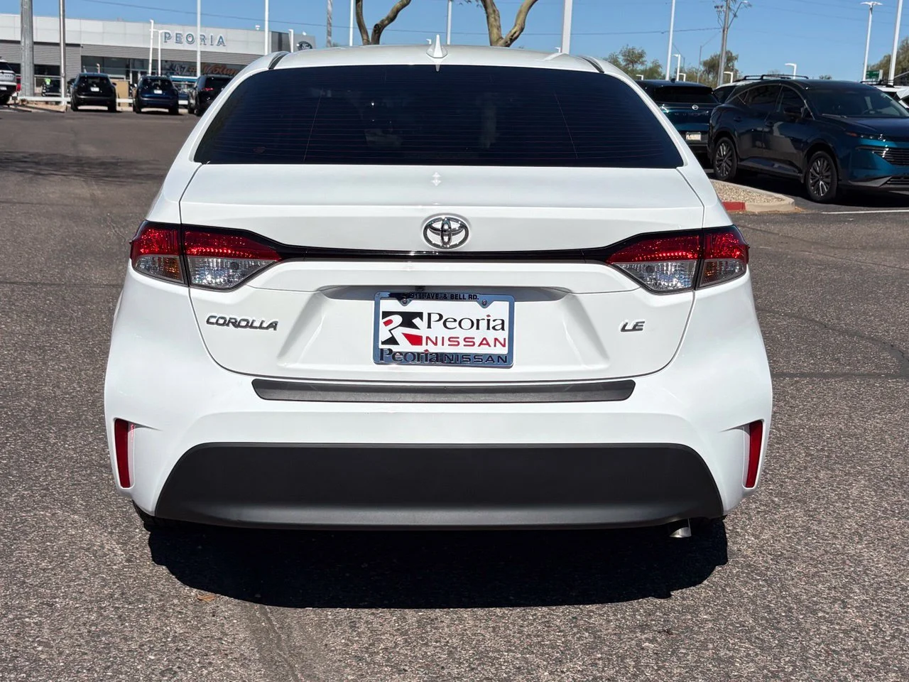 Used 2024 Ice Cap Toyota LE image 4