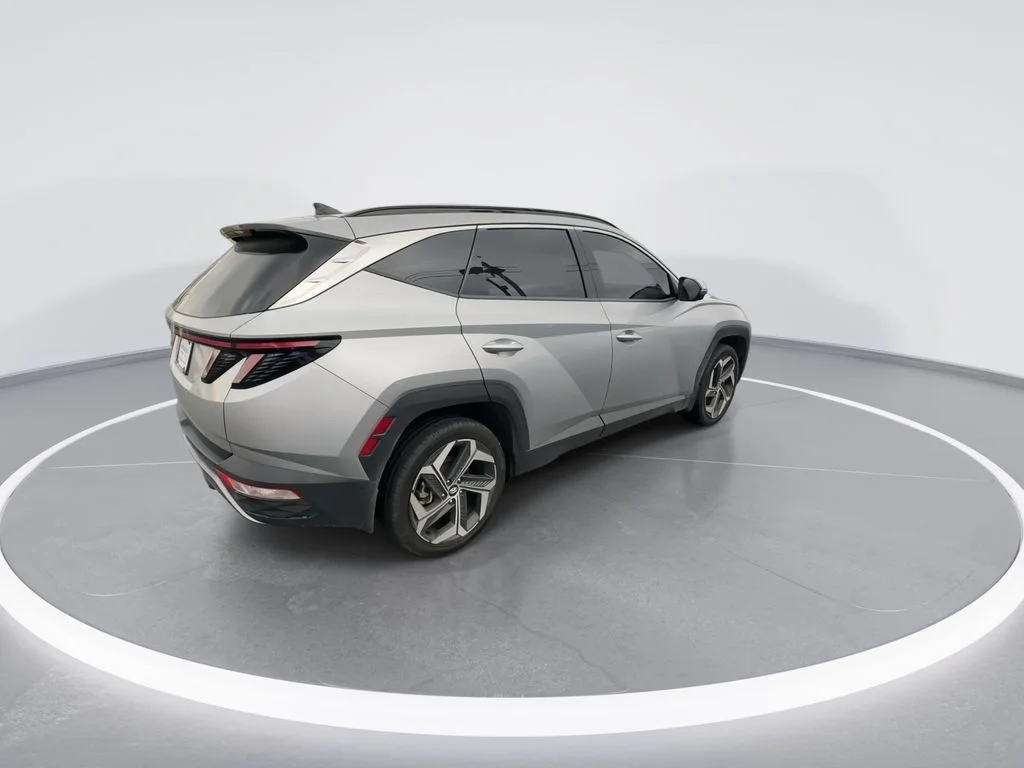 Used 2023 Silver Hyundai Limited image 8