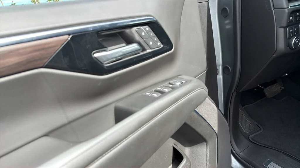 Used 2025 Sterling Gray Metallic Chevrolet Z71 image 15