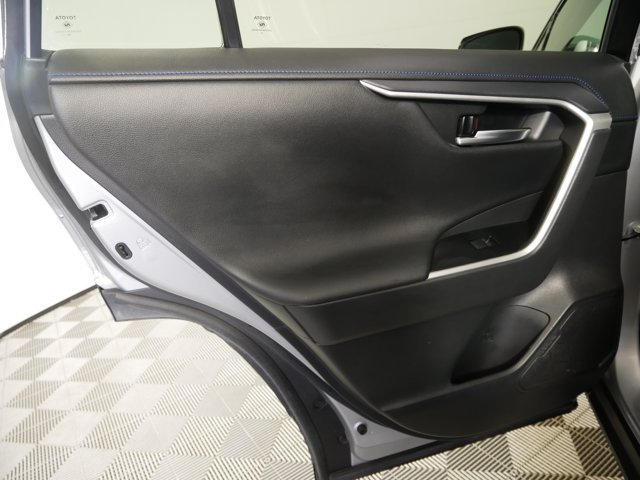 Certified Used 2021 Silver Sky Metallic/Midnight Black Metallic Toyota Hybrid XSE w/ Technology Pkg & Weather Pkg image 12