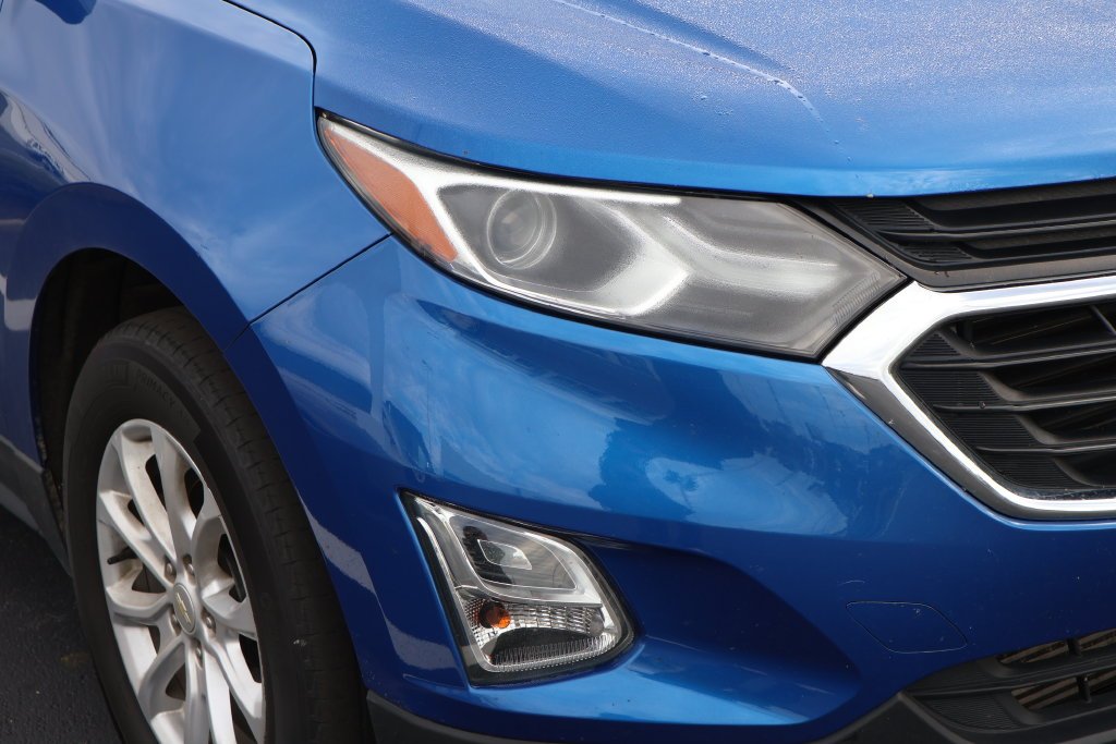 Used 2019 KINETIC BLUE METALLIC Chevrolet LT image 4