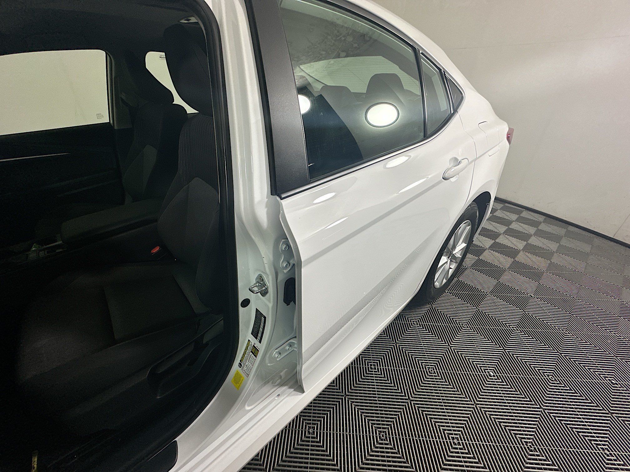 Certified Used 2025 Ice Toyota LE image 12