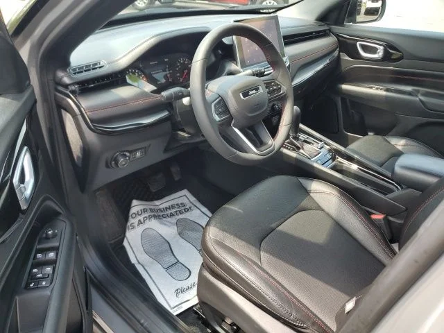 Used 2023 Gray Jeep Trailhawk image 12