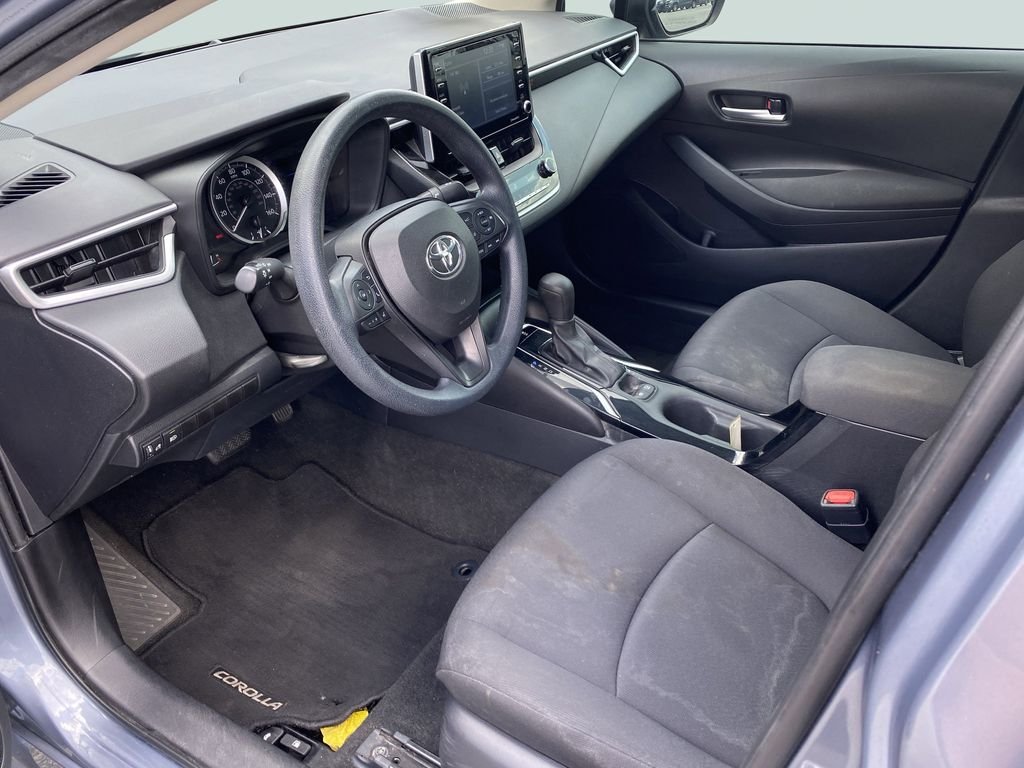 Used 2021 Celestite Toyota LE image 10