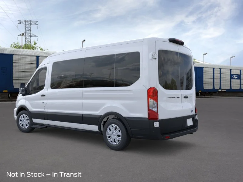 New 2026 Oxford White Ford Passenger Van XLT image 4