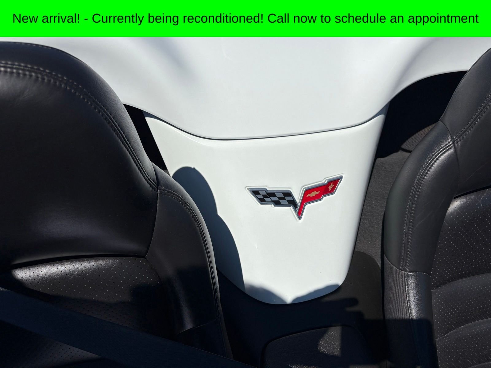 Used 2006 Arctic White Chevrolet Base image 3