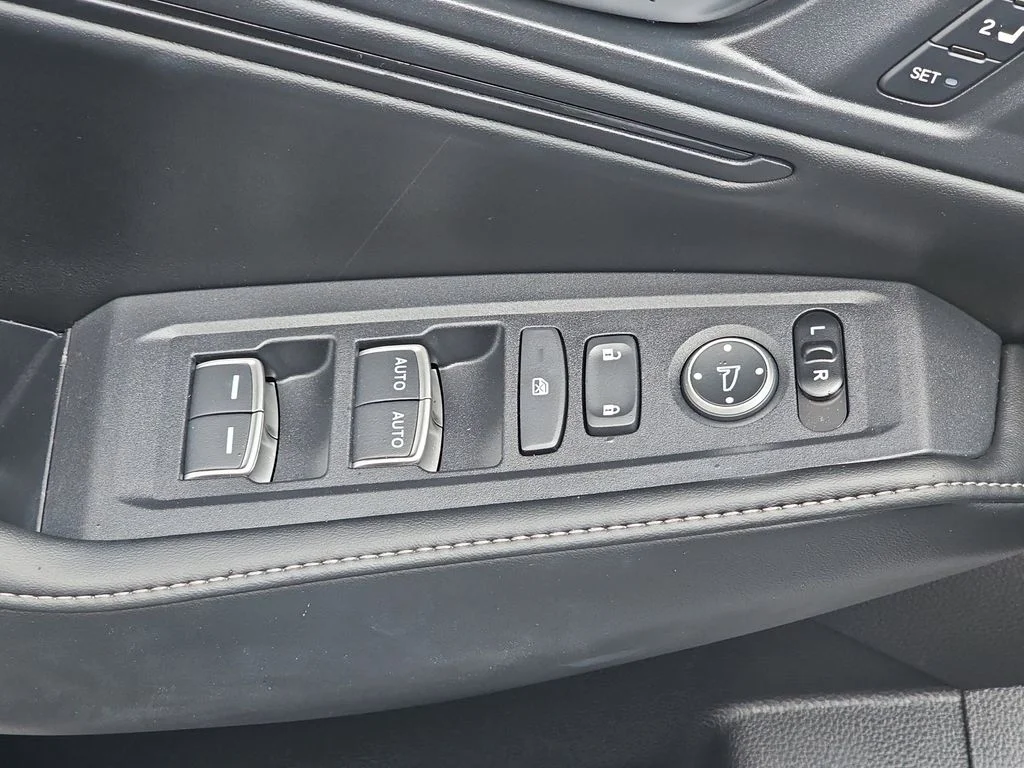 Used 2024  Honda Sport-L image 27