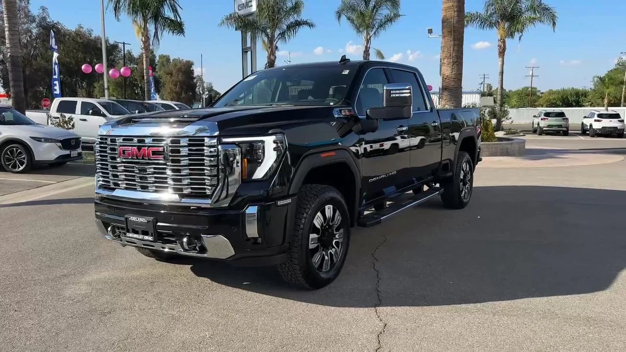 2026 GMC Sierra 2500HD Denali - Photo 32