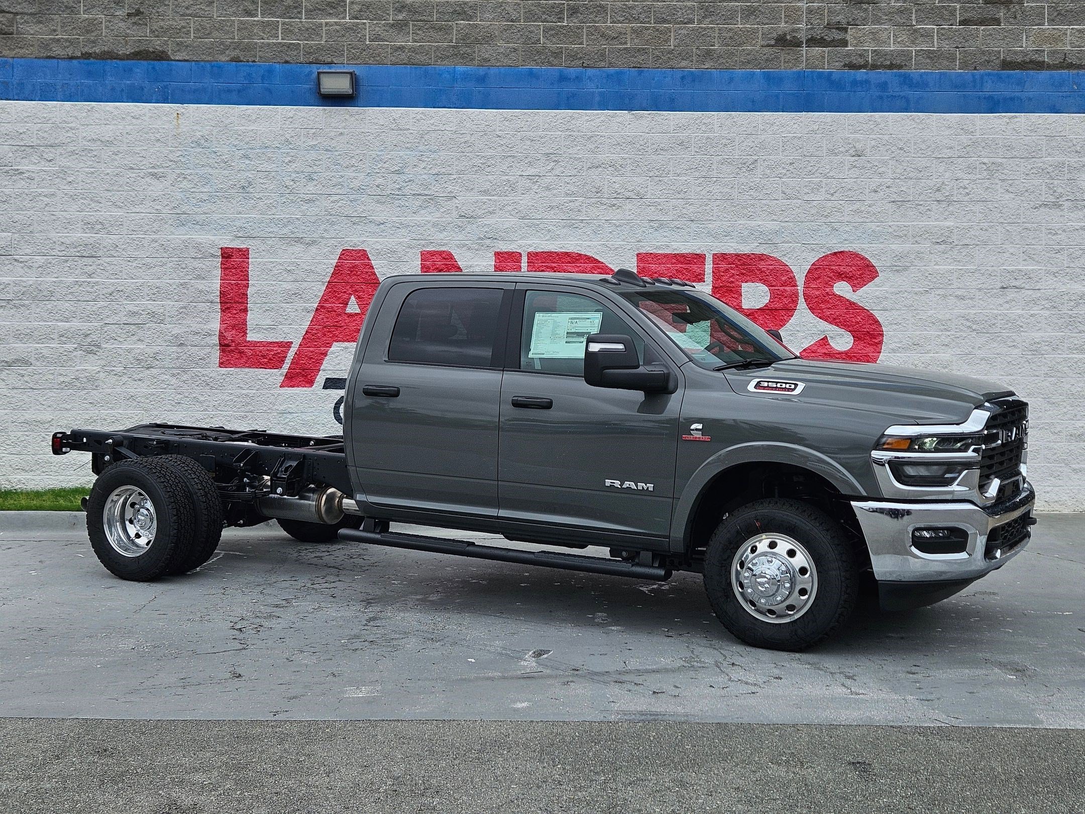2026 RAM 3500 Tradesman 4X4 Crew Cab's photo