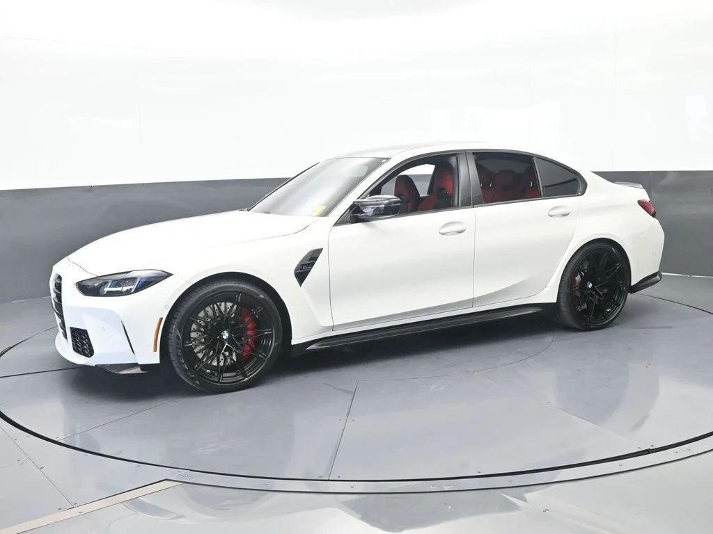 Used 2026 Alpine White BMW Competition image 2