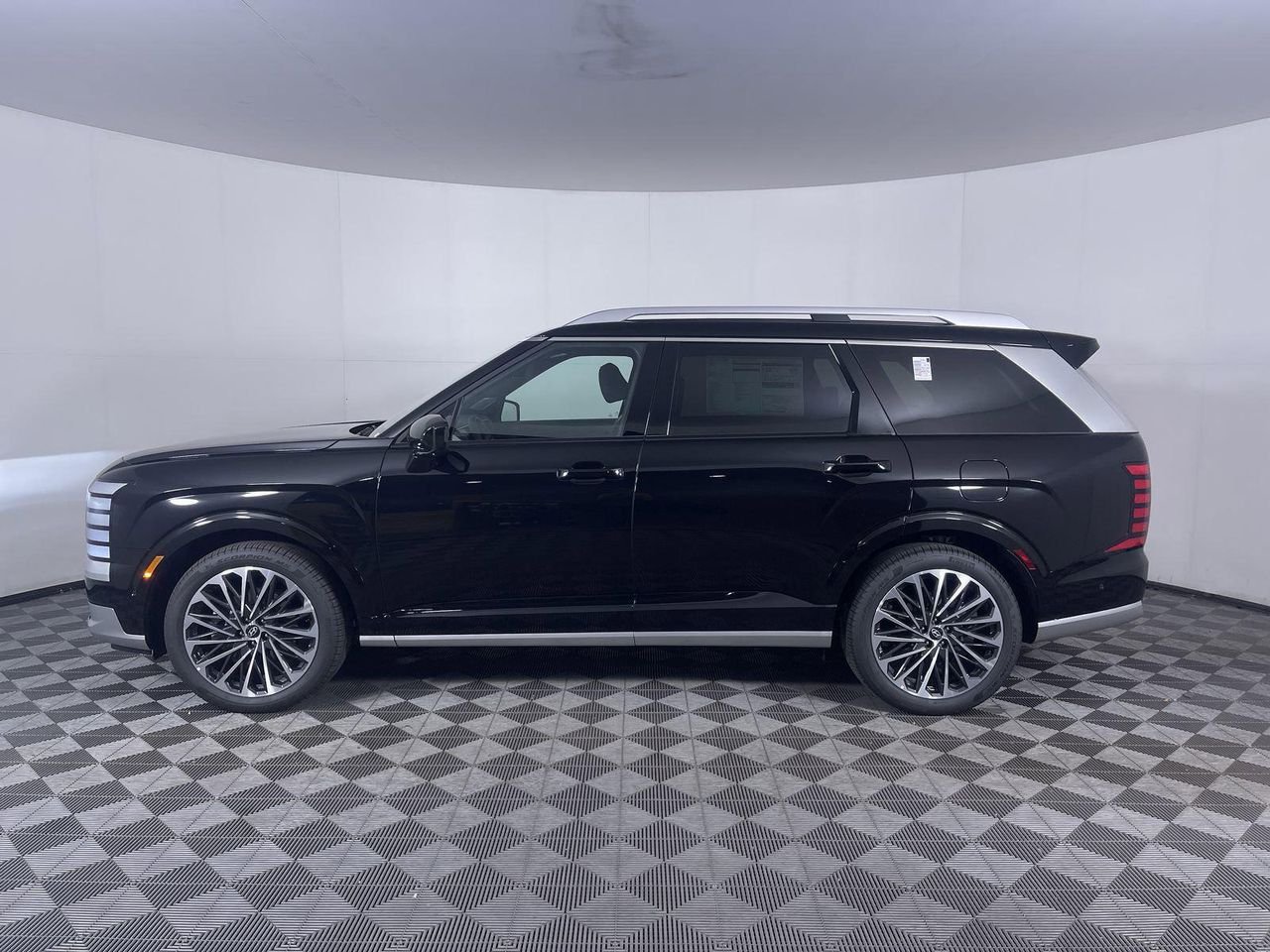 New 2026 Abyss Black Pearl Hyundai Calligraphy AWD image 8