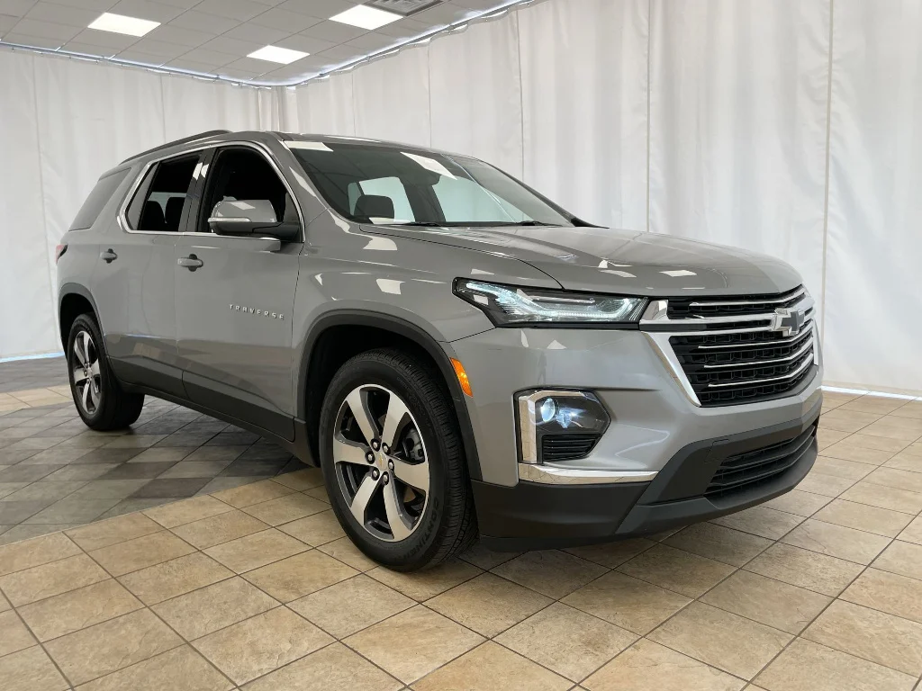 Used 2023 Sterling Gray Metallic Chevrolet LT Leather image 36