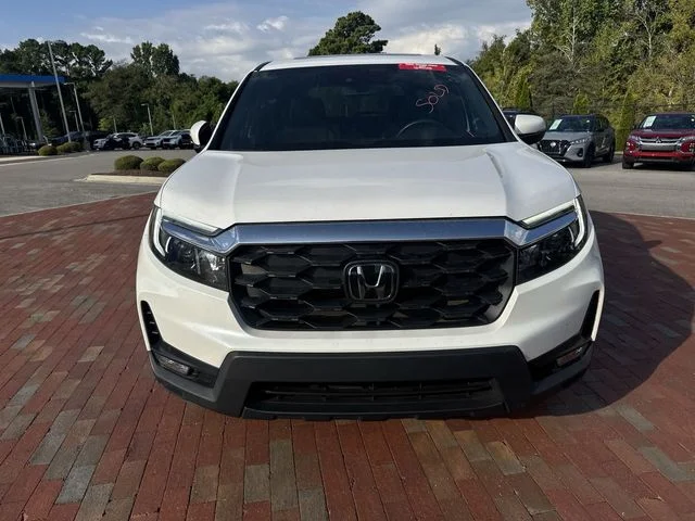 Used 2024 White Honda EX-L image 25