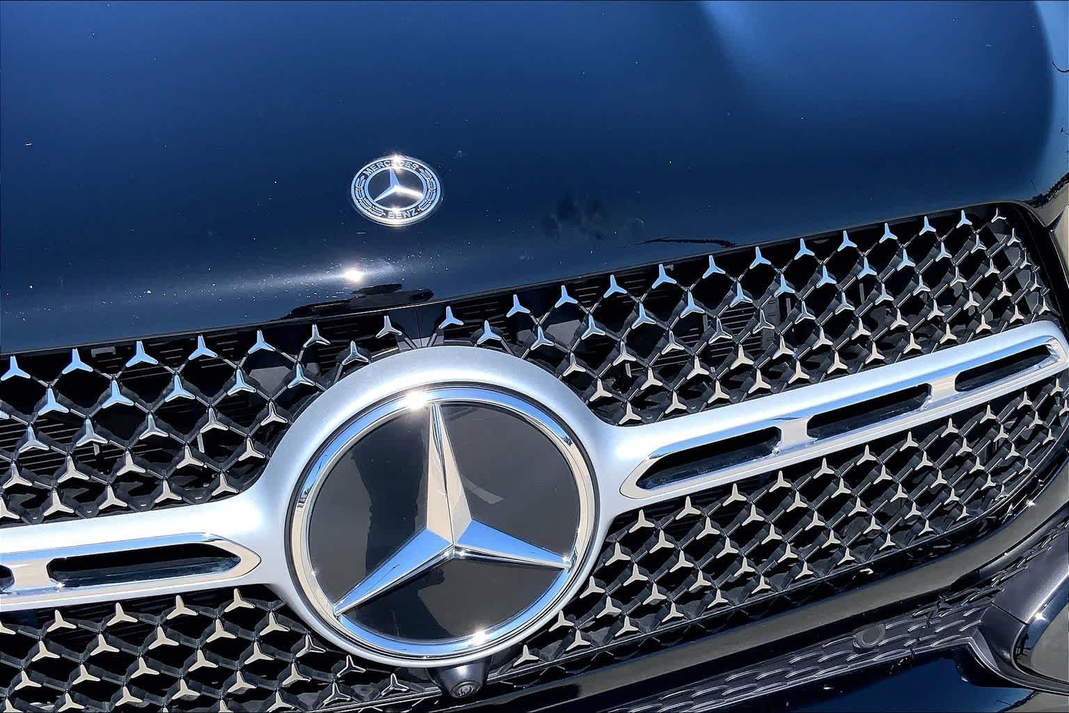 Used 2026 Black Mercedes-Benz GLE 350 image 30