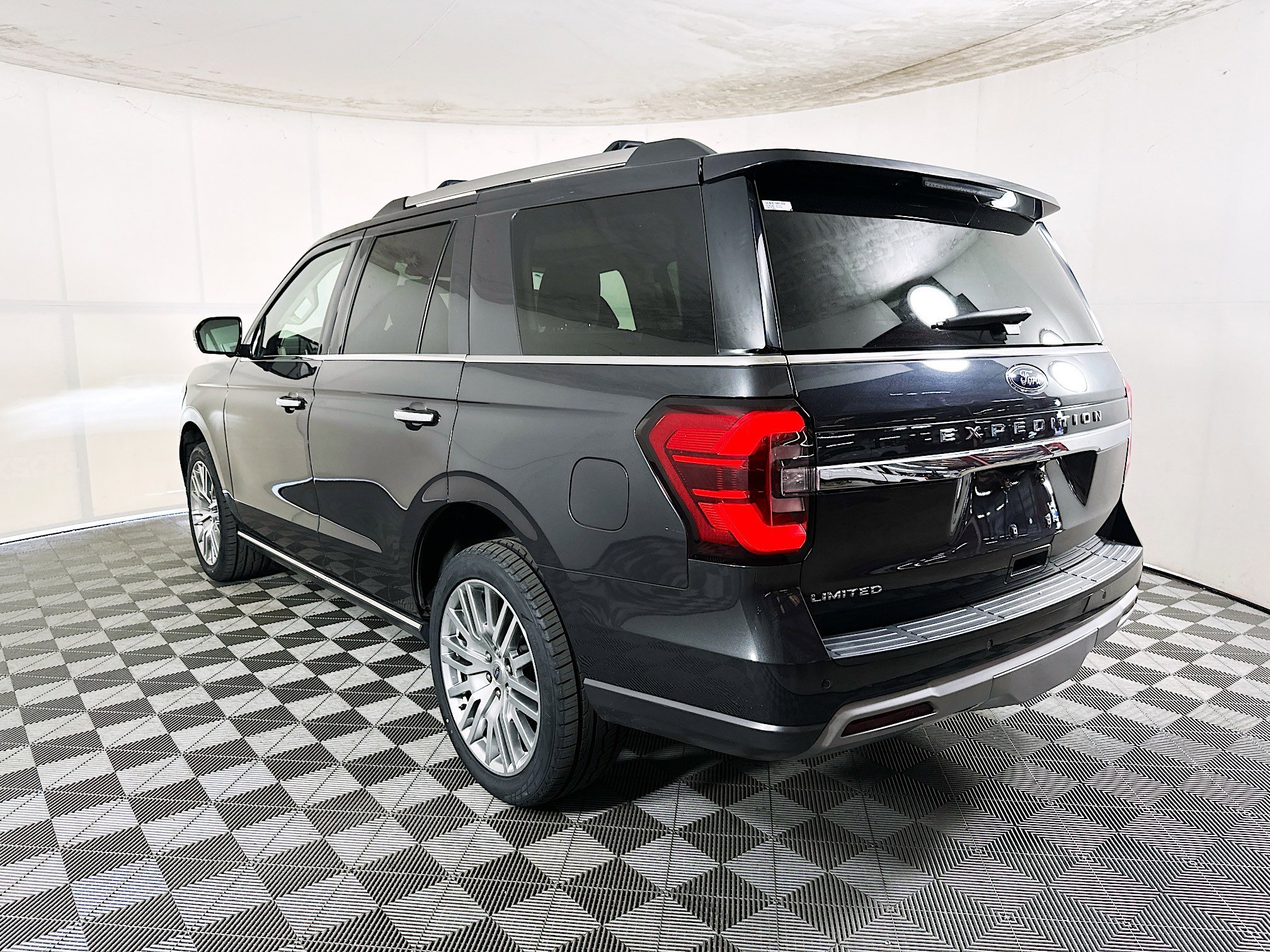 2024 Ford Expedition thumbnail 7