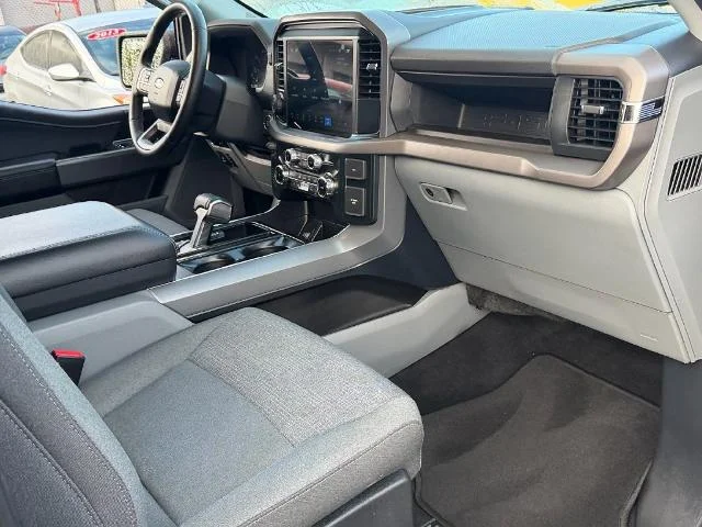 Used 2025 Black Metallic Ford XLT image 47