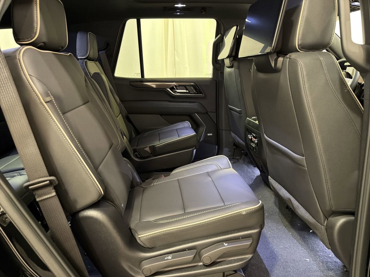 2026 GMC Yukon Elevation - Photo 20