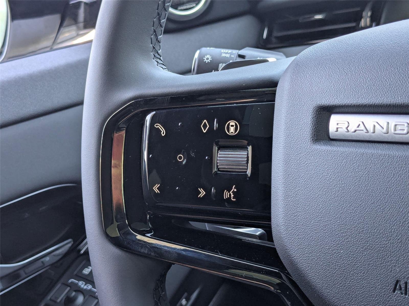 2026 Land Rover Range Rover Evoque S - Photo 15